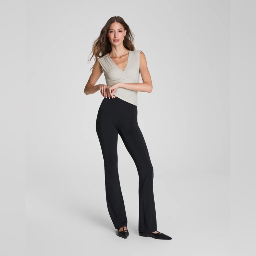 NWT Spanx Scuba Micro Flare Legging